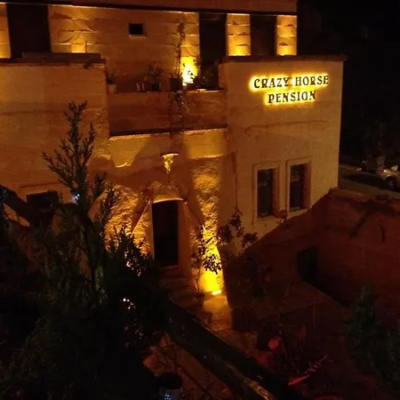 Crazy Horse 3*